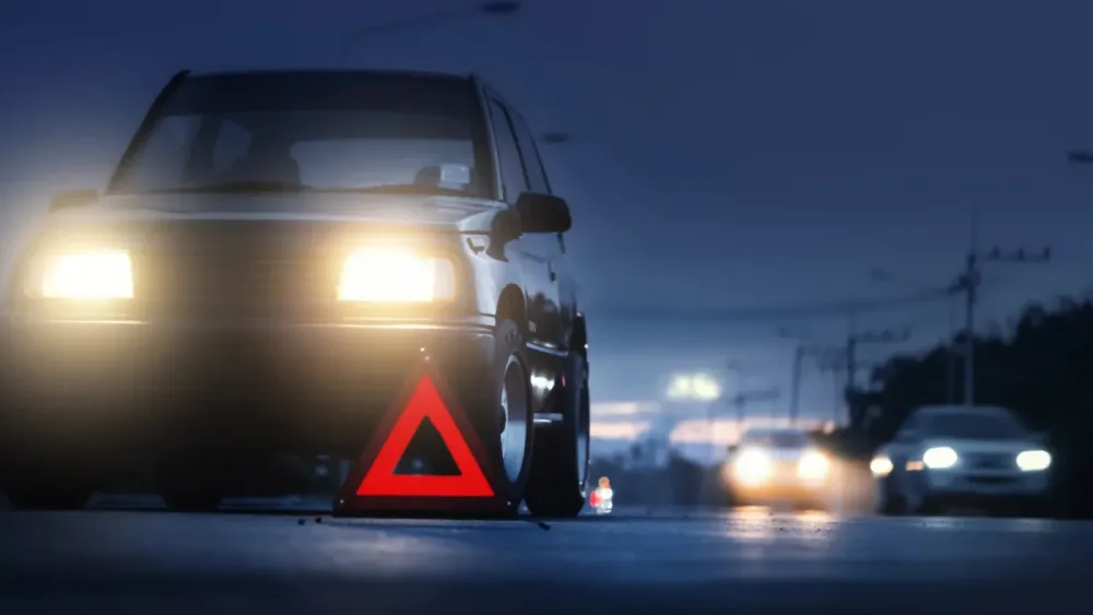 Auto w rowie – wyciąganie wyciągarką, koszty i ubezpieczenie